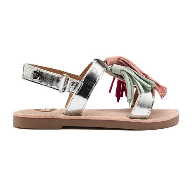 Sandalias niña flecos