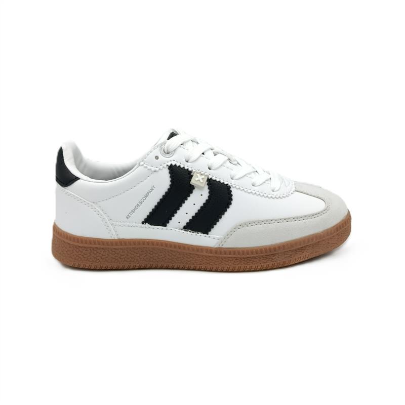Deportivos cordones blanco