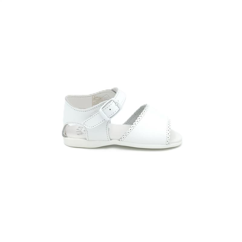Sandalias niña piel blanco