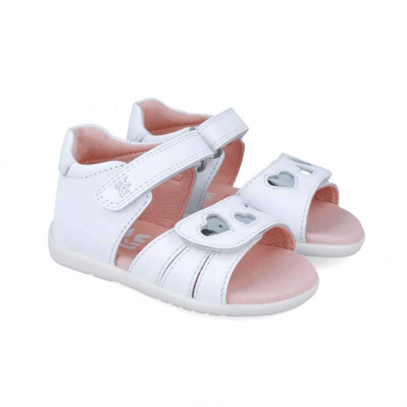 Sandalias abiertas blanca corazones