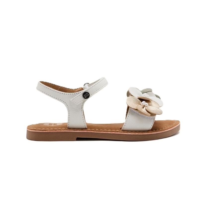 Sandalias niña flores